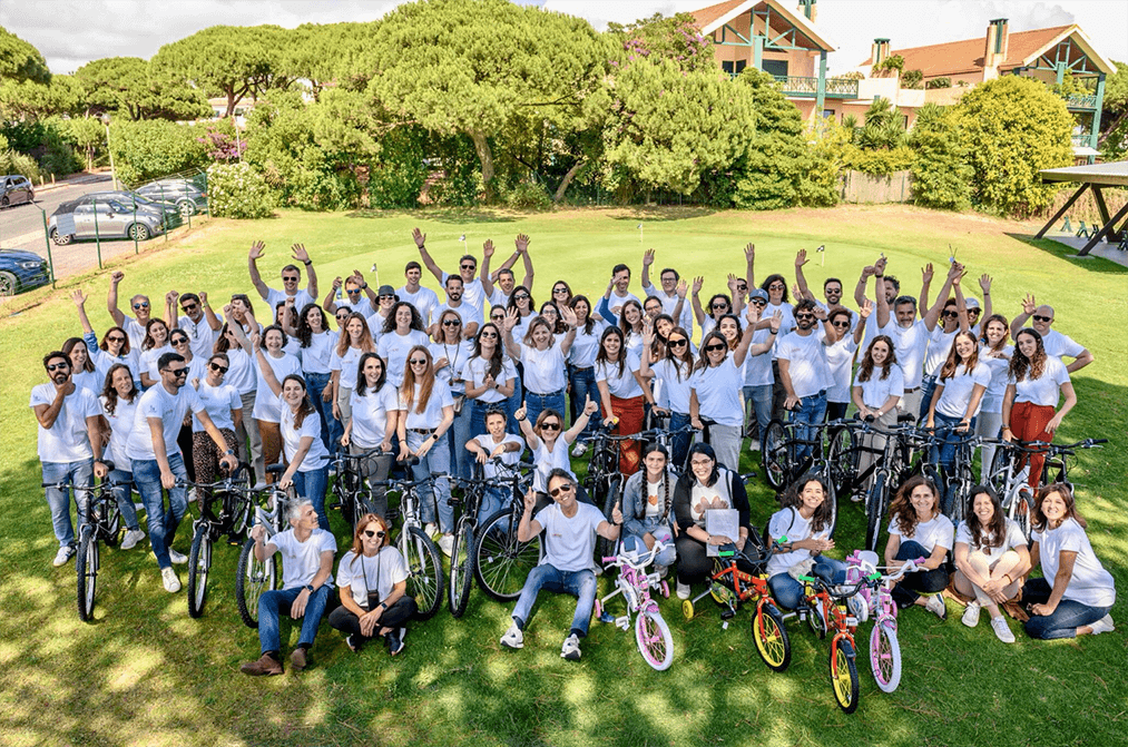 Ação Take Action - Construção de Bicicletas para Associação 