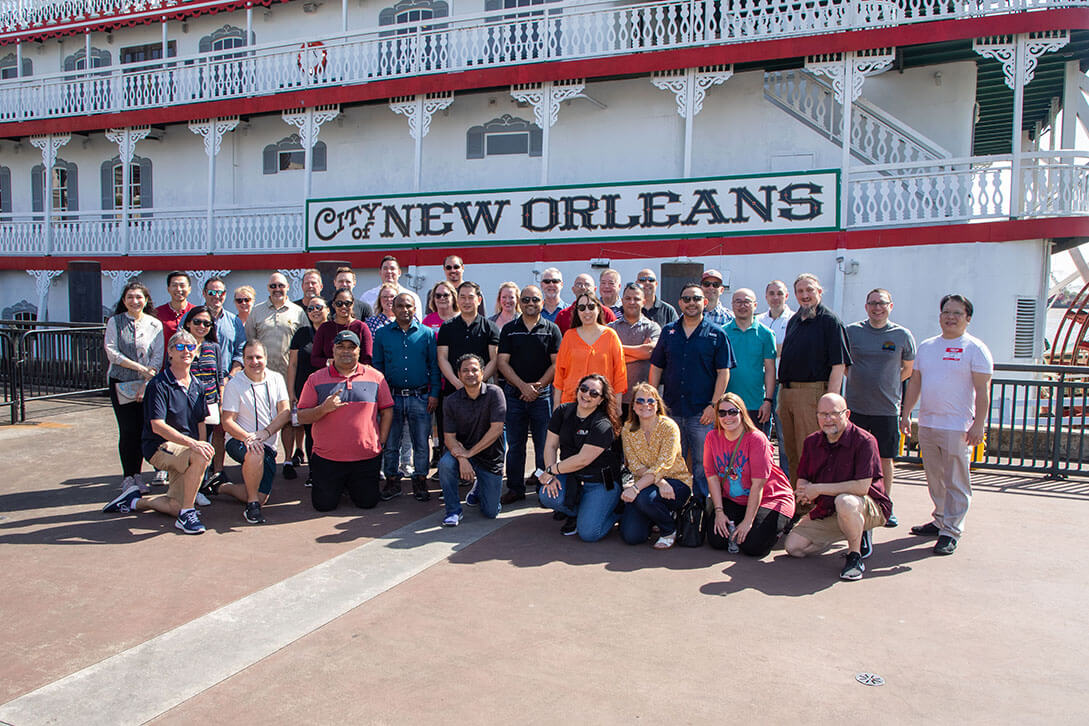 Team Building US