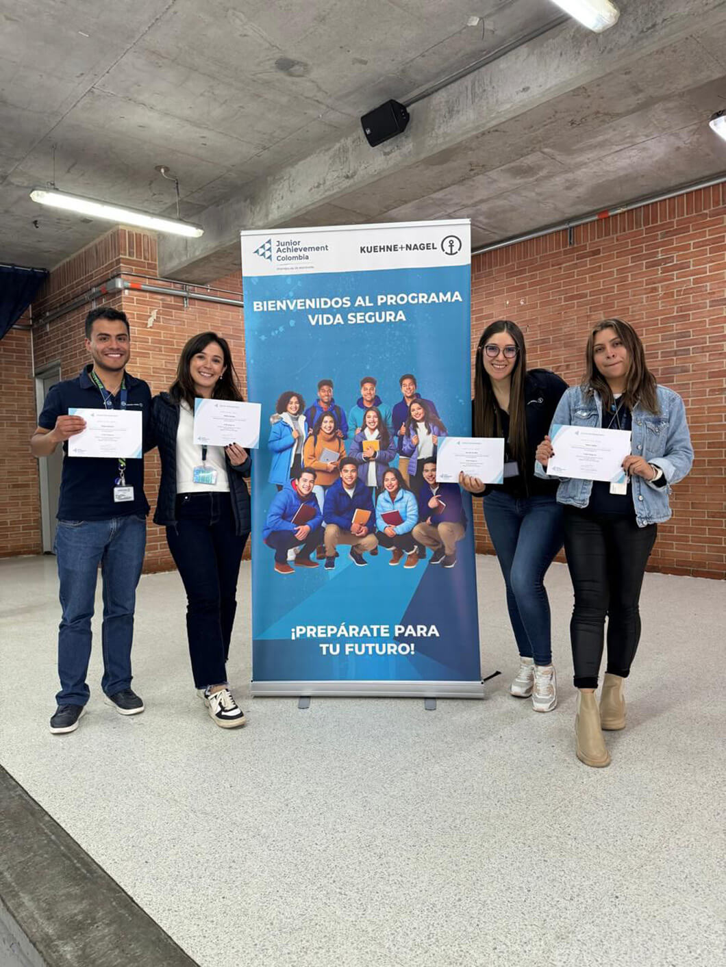 Equipa Kuehne + Nagel