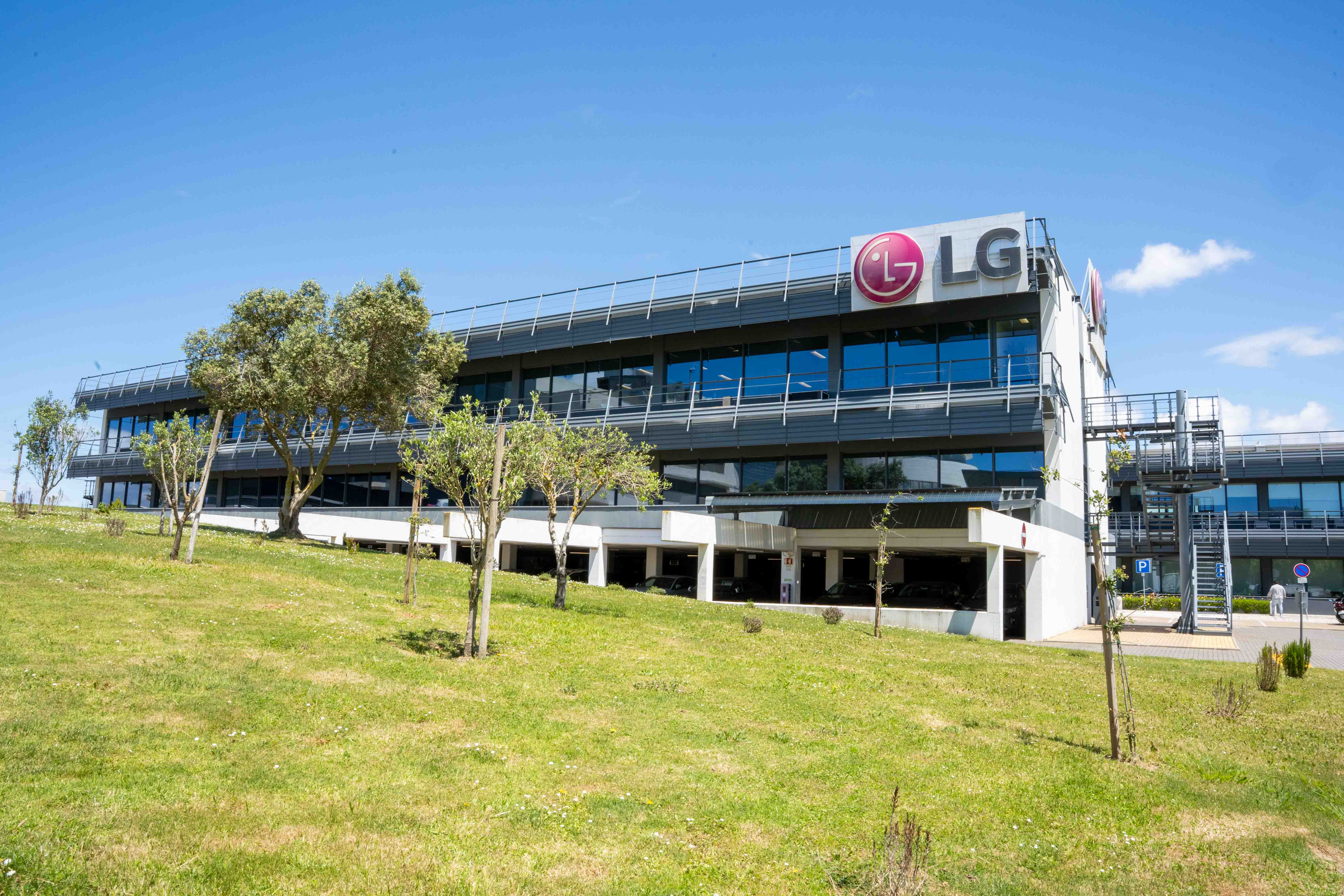 Equipa LG Electronics