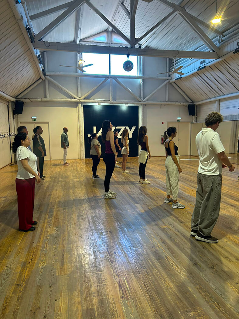 Atividade de Verão PAXLEGAL 2026 - Aula de dança na Jazzy Studios
