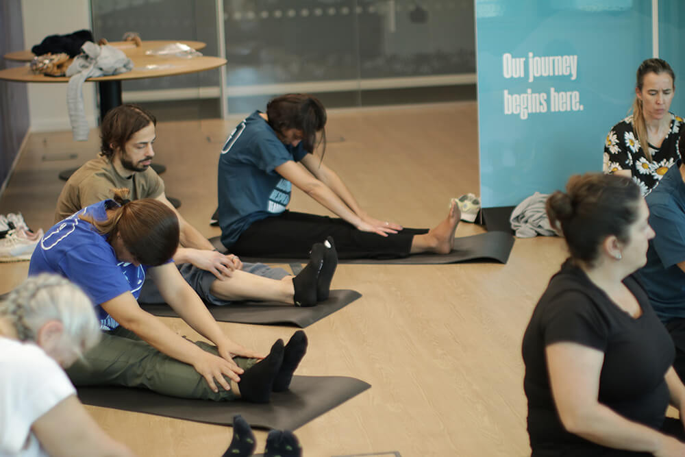 Sessão de Yoga no Escritório